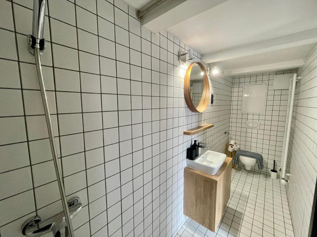 Design Gallery Inbp10 Studio Apartment #Freeparking Budapest Bagian luar foto